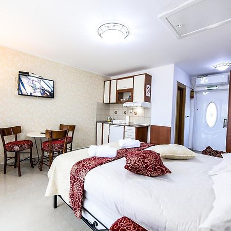 Suncani Breg Apartments Vrdnik Phòng bức ảnh