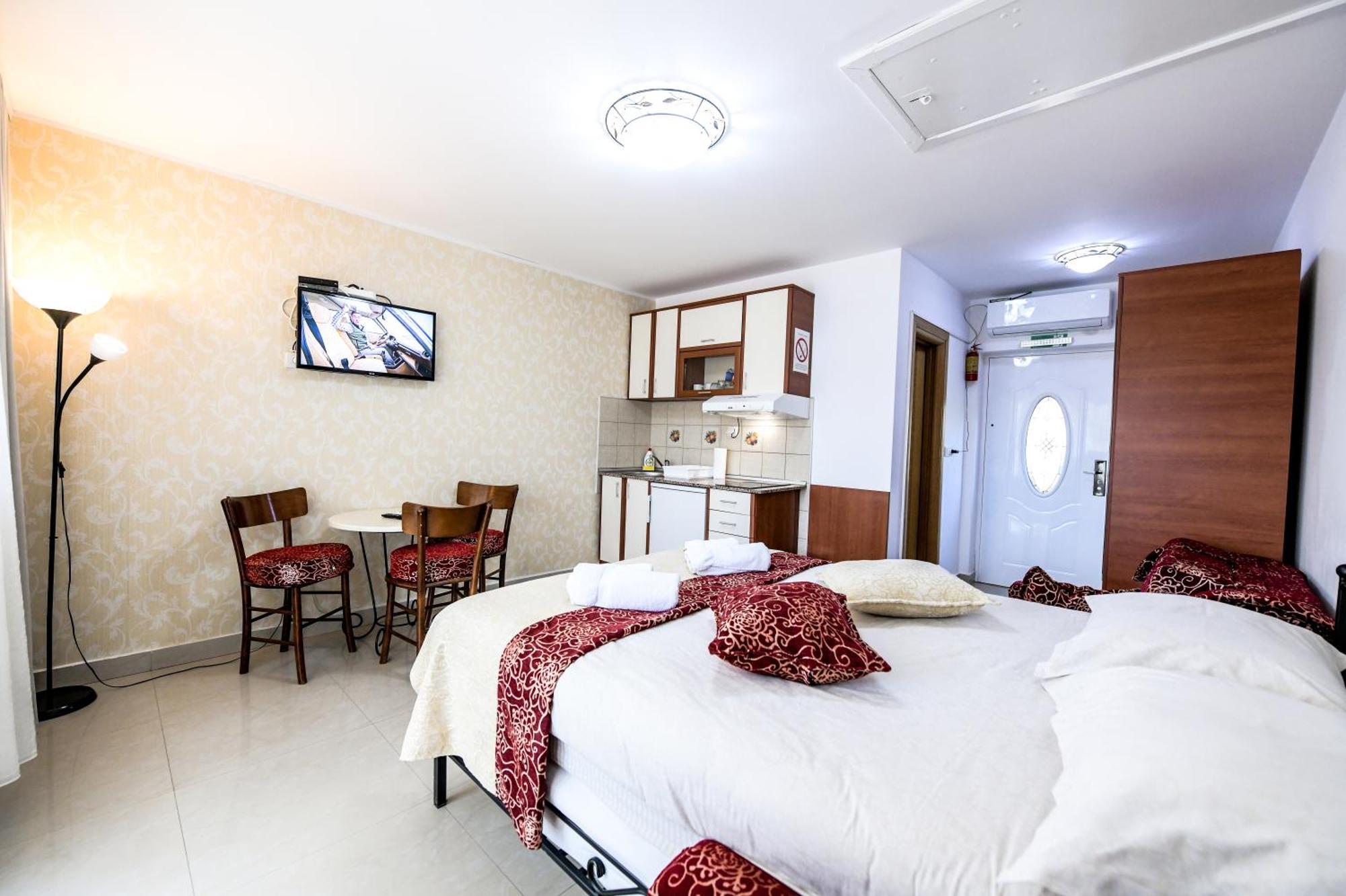 Suncani Breg Apartments Vrdnik Phòng bức ảnh