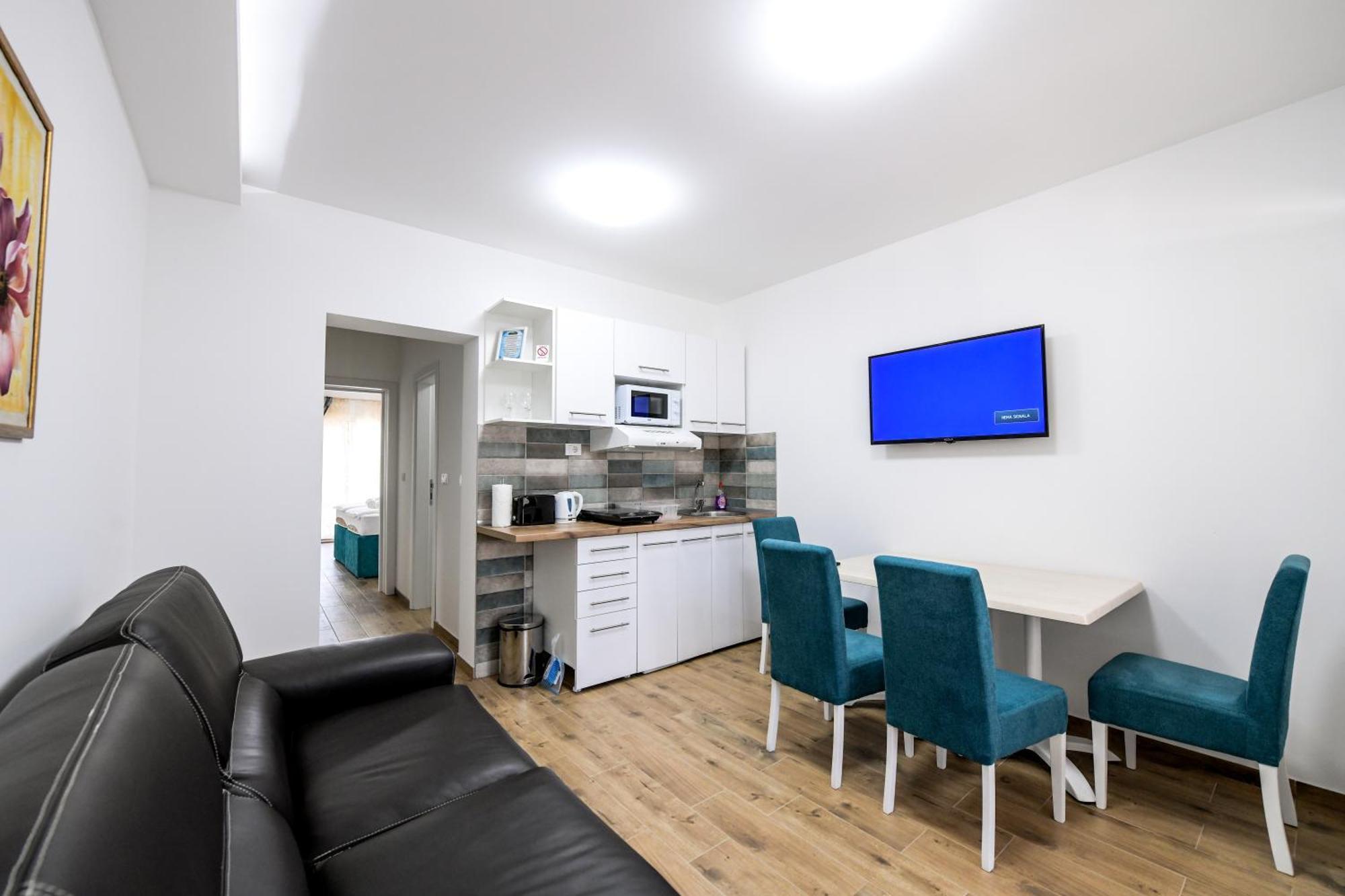 Suncani Breg Apartments Vrdnik Phòng bức ảnh
