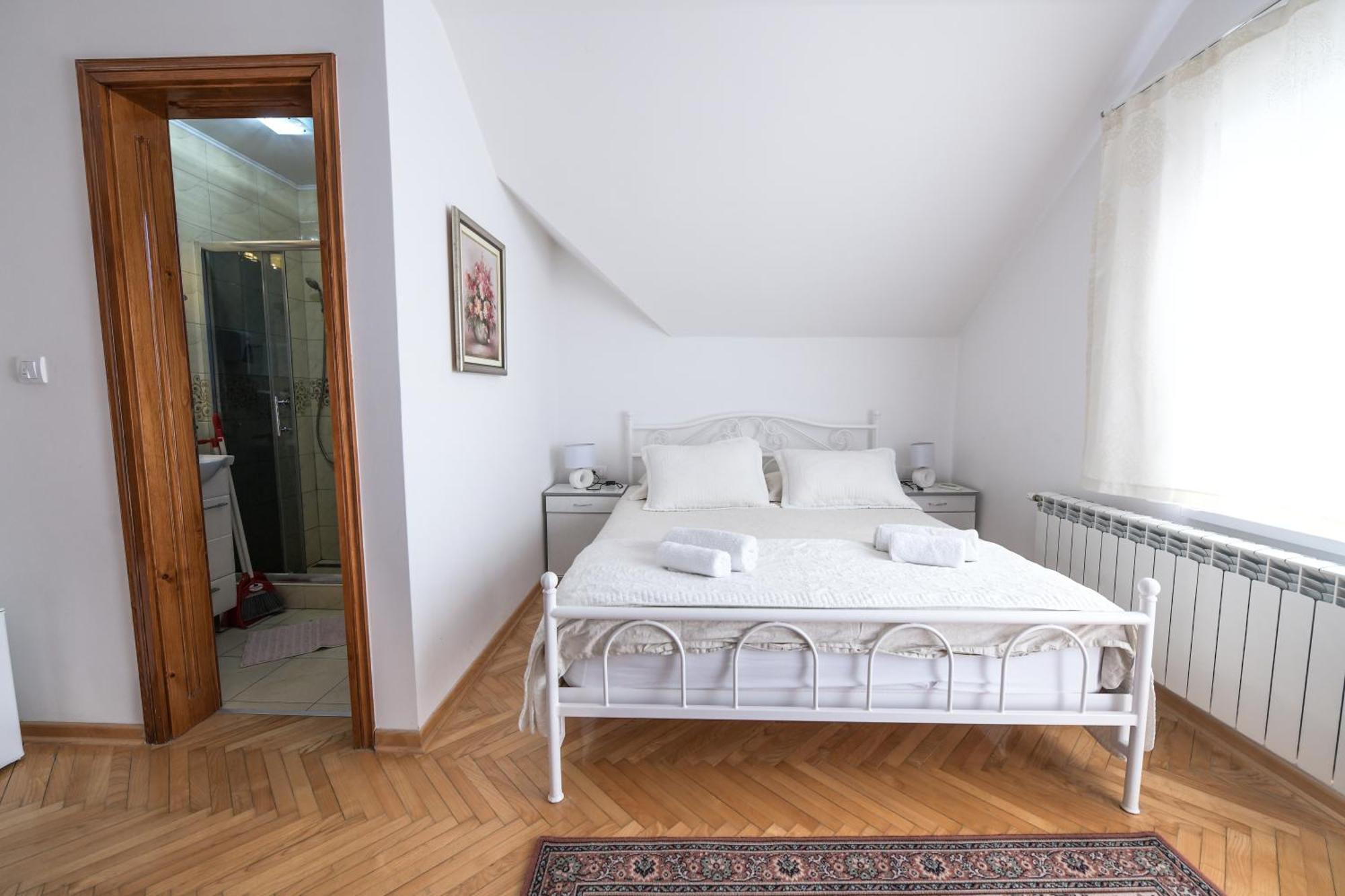 Suncani Breg Apartments Vrdnik Phòng bức ảnh
