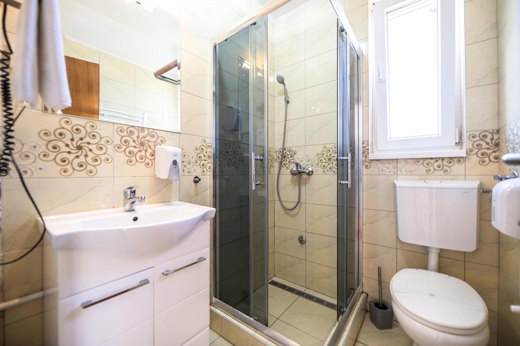Suncani Breg Apartments Vrdnik Phòng bức ảnh